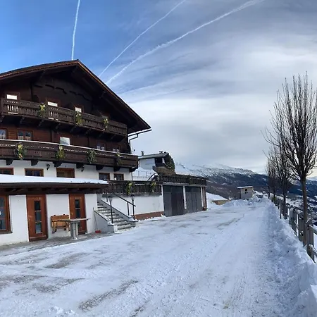 Casa de Férias Ferienhof-oberer-gollmitzer-2-5-km-oberhalb-von-heiligenblut-ruhige-sonnige-lage-glocknerblick *
