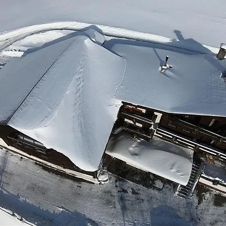 Ferienhof-oberer-gollmitzer-2-5-km-oberhalb-von-heiligenblut-ruhige-sonnige-lage-glocknerblick בית נופש *