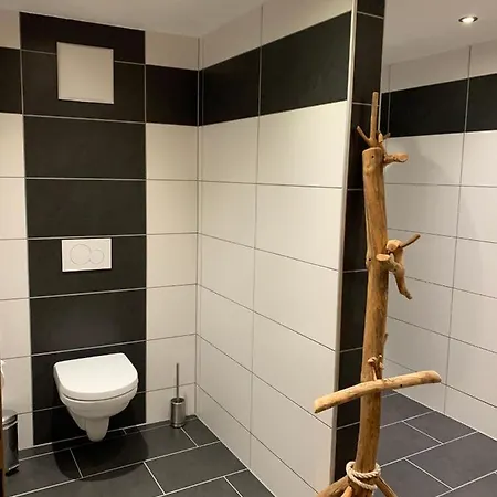 Ferienhof-oberer-gollmitzer-2-5-km-oberhalb-von-heiligenblut-ruhige-sonnige-lage-glocknerblick * ハイリゲンブルート