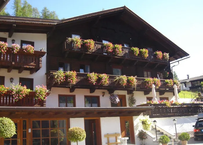 Ferienhof-oberer-gollmitzer-2-5-km-oberhalb-von-heiligenblut-ruhige-sonnige-lage-glocknerblick Holiday home *