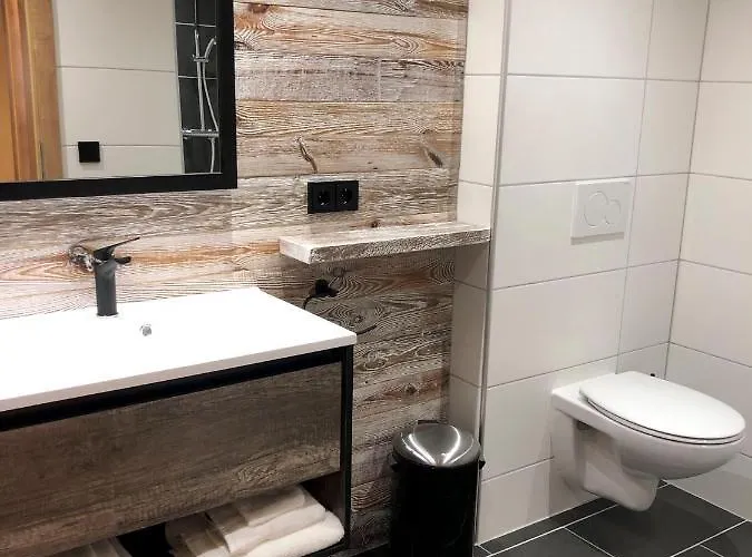 Holiday home Ferienhof-oberer-gollmitzer-2-5-km-oberhalb-von-heiligenblut-ruhige-sonnige-lage-glocknerblick