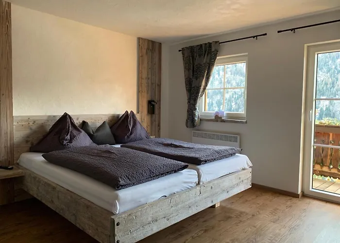 Ferienhof-oberer-gollmitzer-2-5-km-oberhalb-von-heiligenblut-ruhige-sonnige-lage-glocknerblick Holiday home *